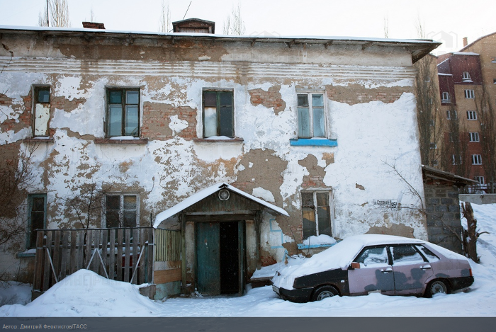 Площадь аварийного жилья в России превысила 10 млн кв. м Площадь аварийного жилья в России превысила 10 млн кв. м