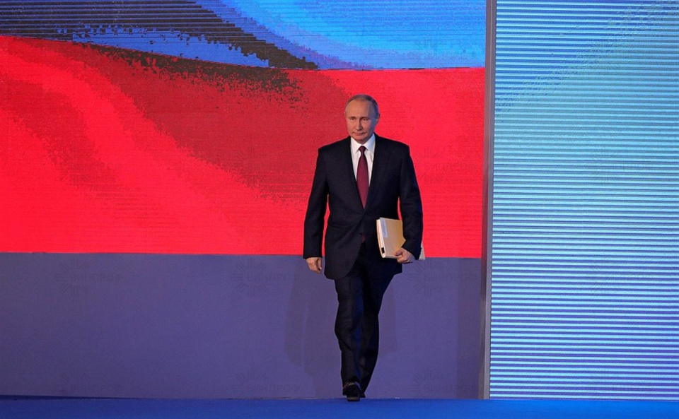 Путин выступил с новой жилищной госпрограммой
